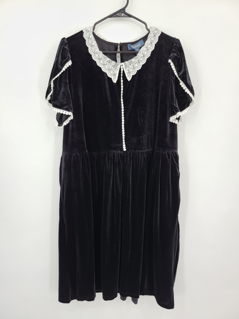 Modcloth Black Velvet Midi Dress with White Lace Trim Size 16 - Picture 13 of 14